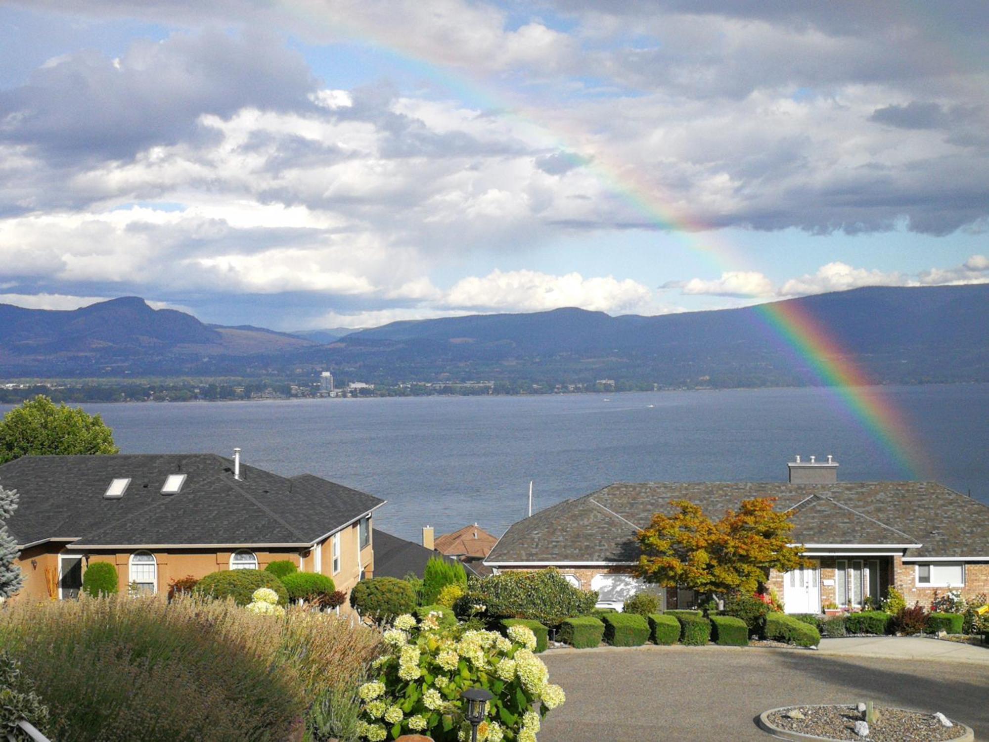 Casa Grande Lakeview House West Kelowna Værelse billede